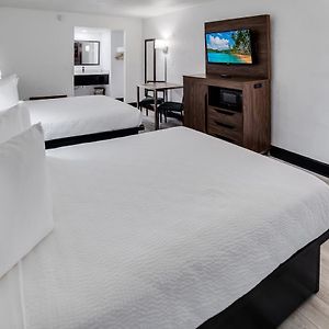 Standard Zimmer mit Kingsize-Bett